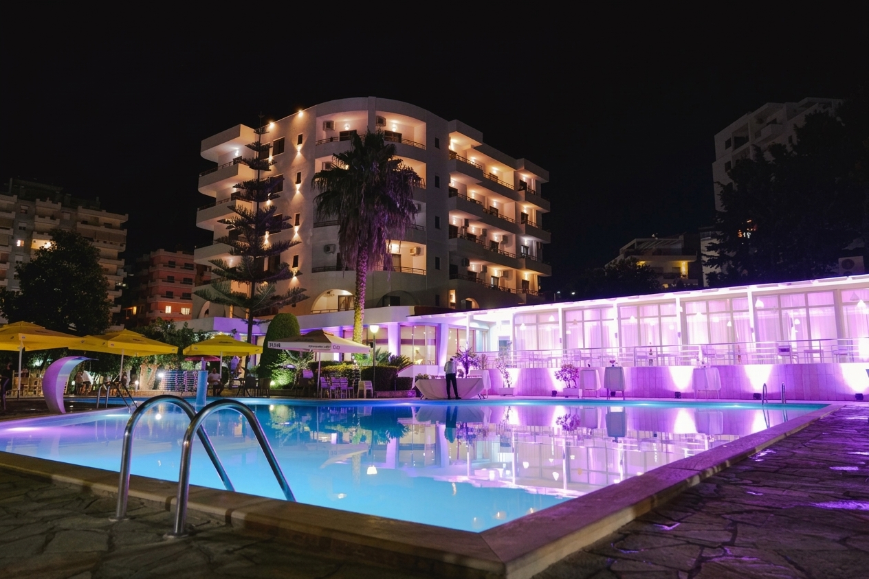 Pamje Bregdetare nga Hotel Mediterrane Sarandë
